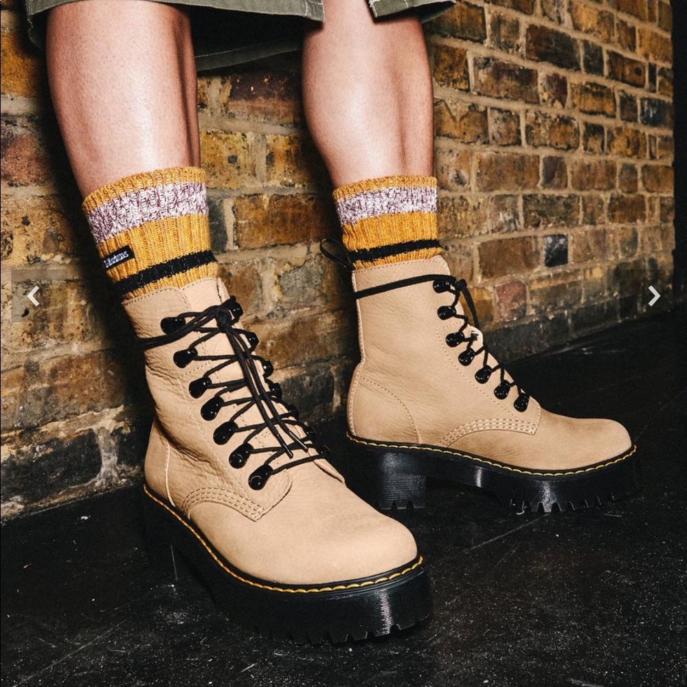 Dr.Marten Leona Sand